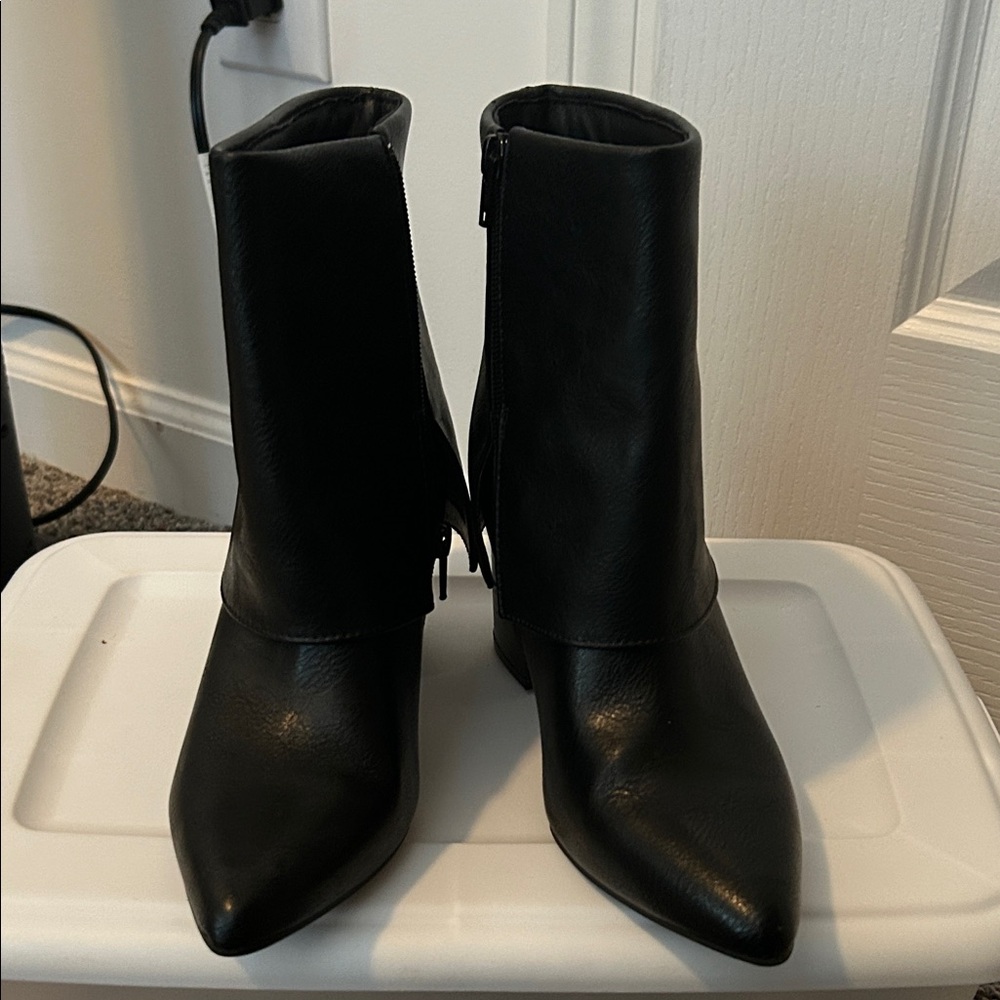 Sonoma Black Women's folded Ankle Boots